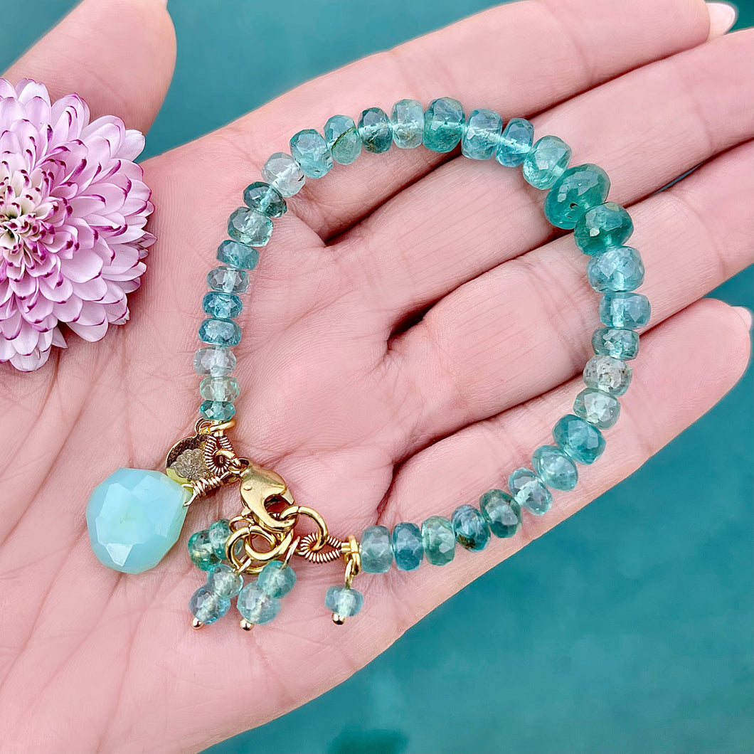 Apatite faceted Rondelle and Chalcedony Drop Bracelet